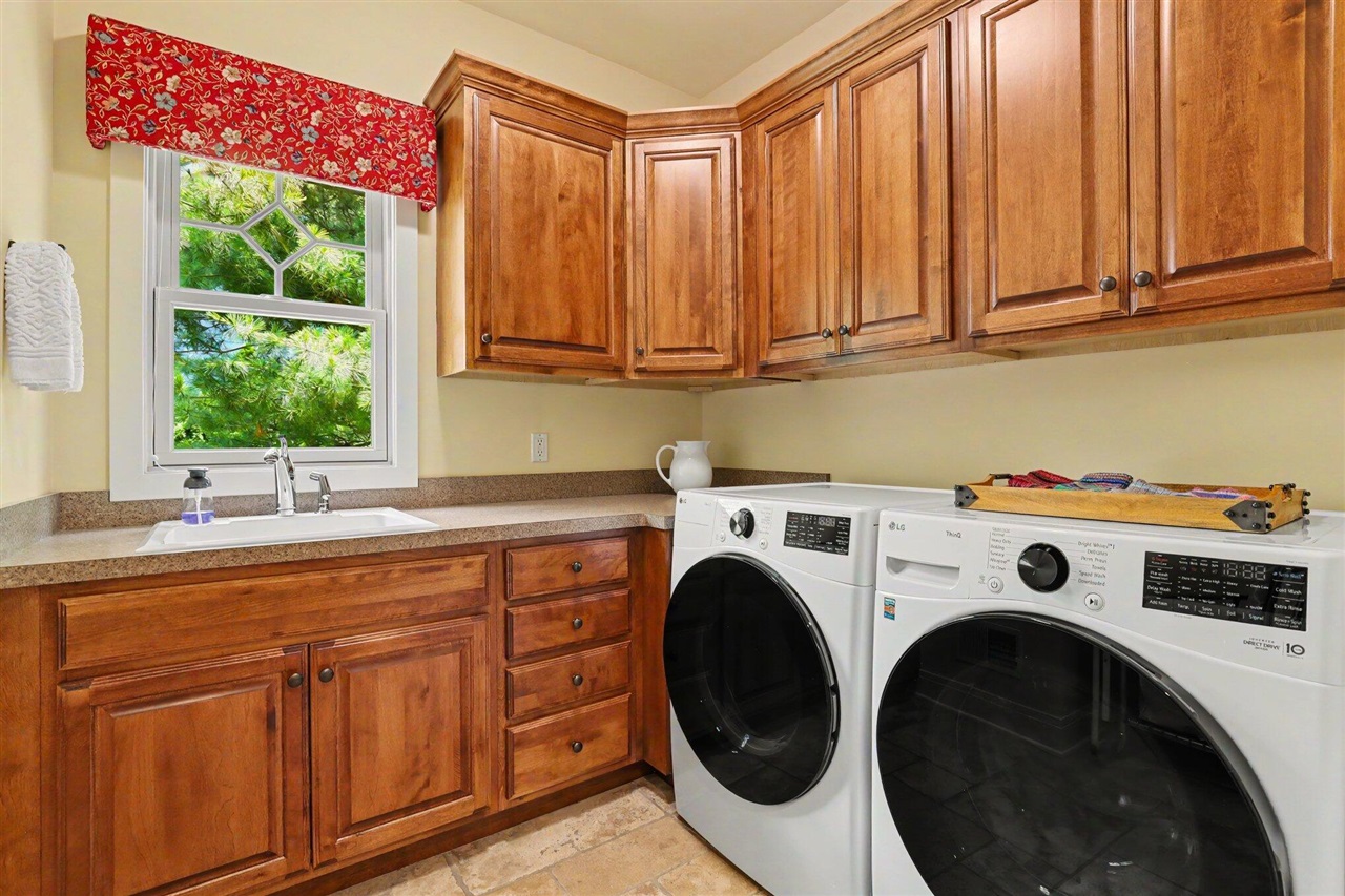 4492 Oak Arbor Drive Property Photo 28
