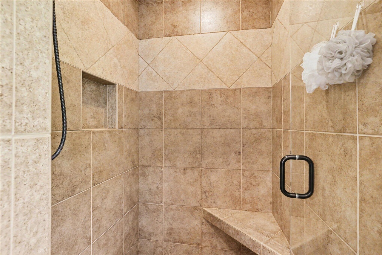 4492 Oak Arbor Drive Property Photo 35