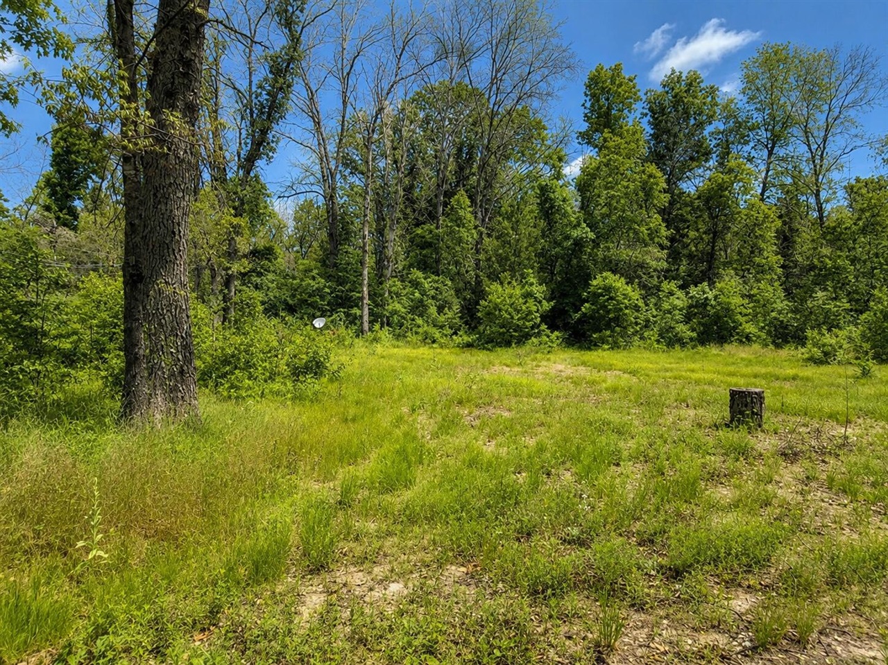 102 E Peoria Avenue Property Photo 1