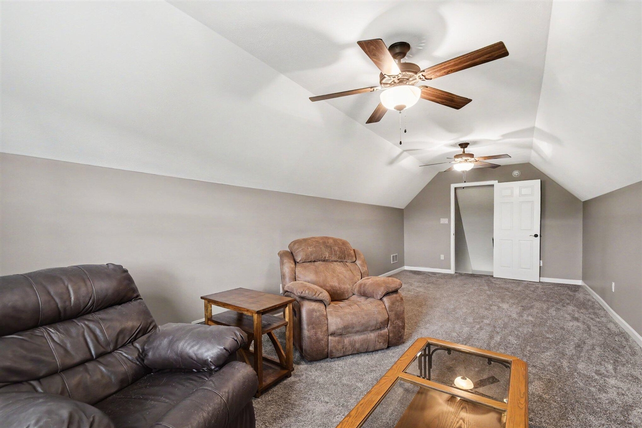 3181 Chamberlain Road Property Photo 22