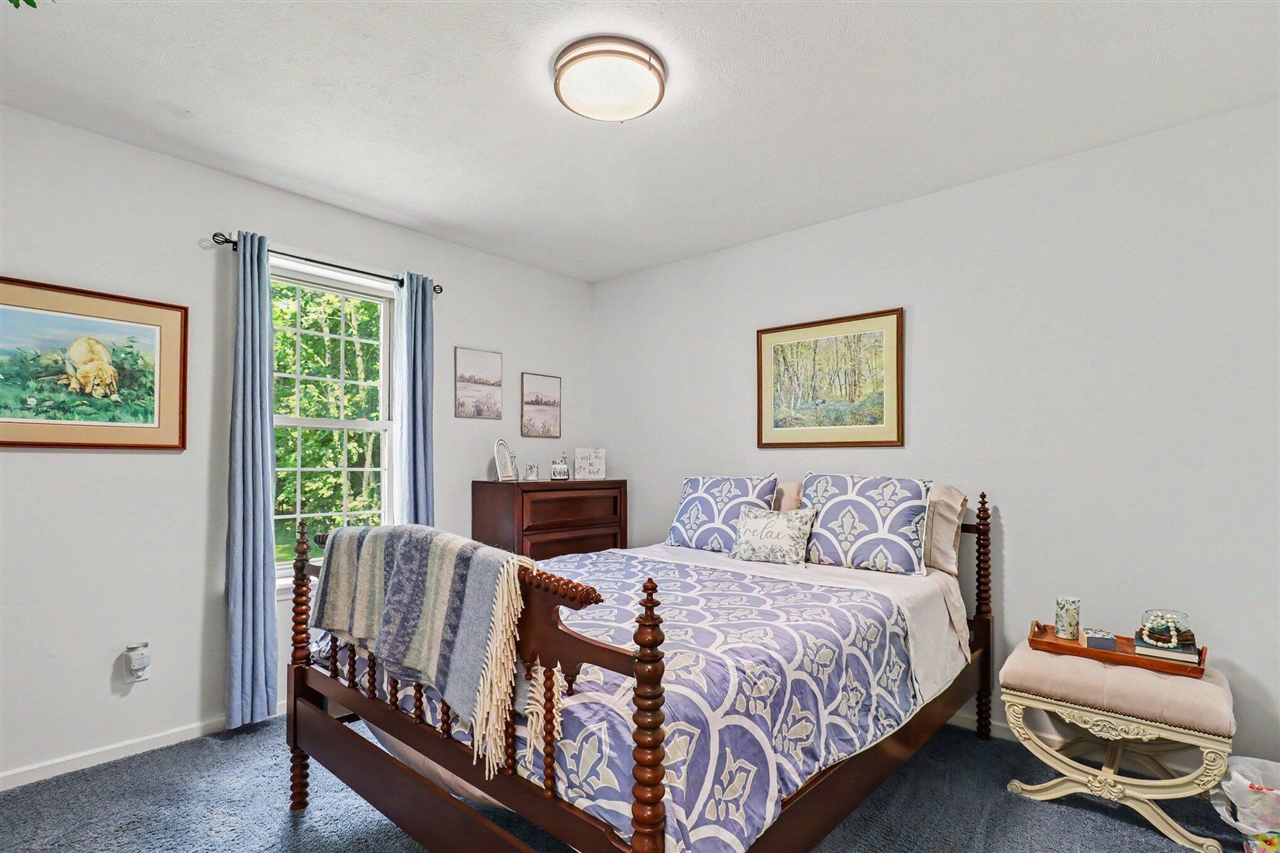 7245 River Road Property Photo 12