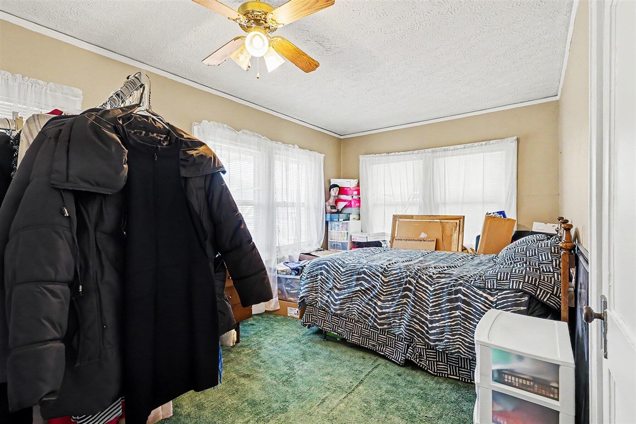 1202 Alexander Street Property Photo 8