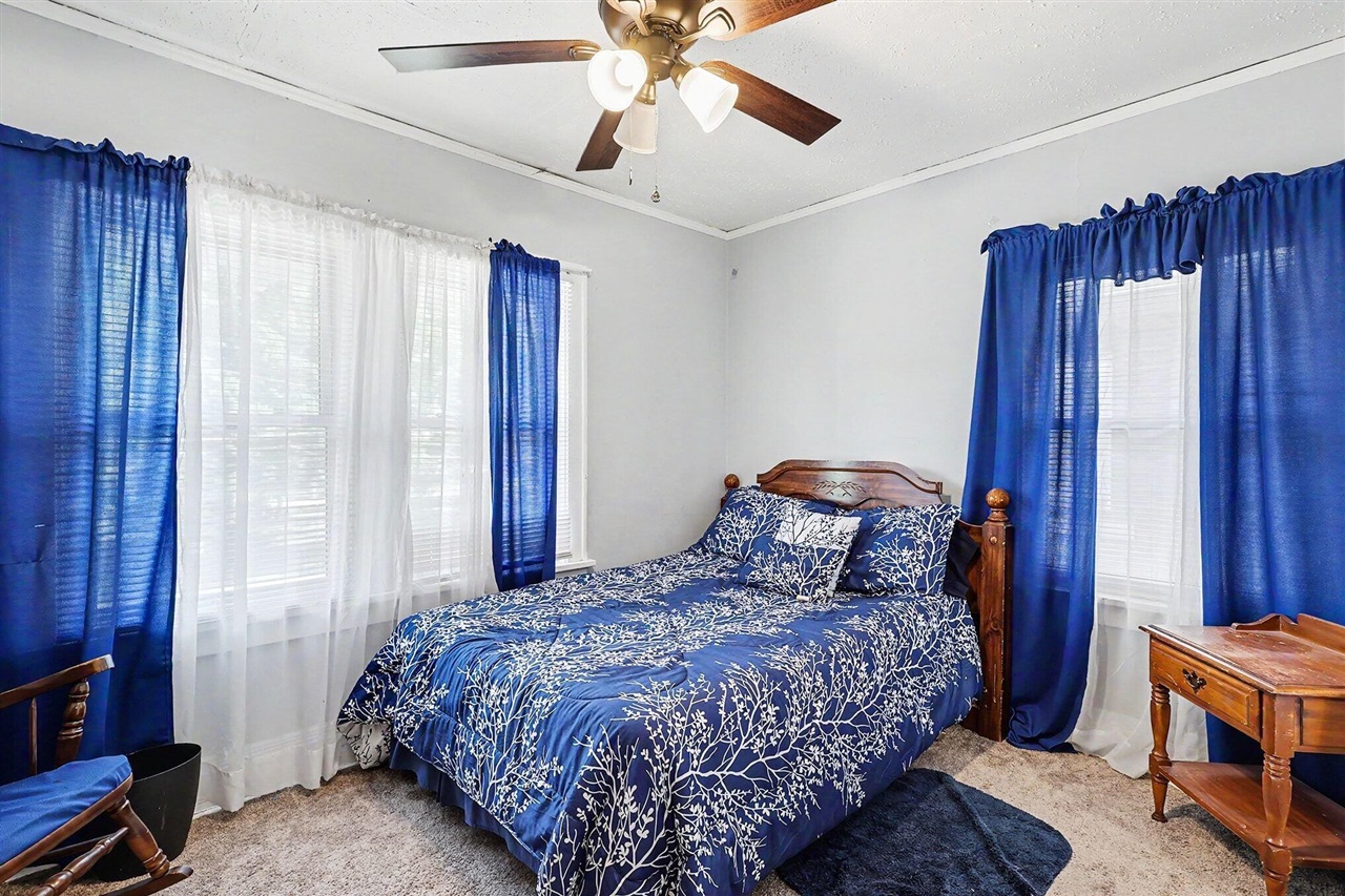1202 Alexander Street Property Photo 11
