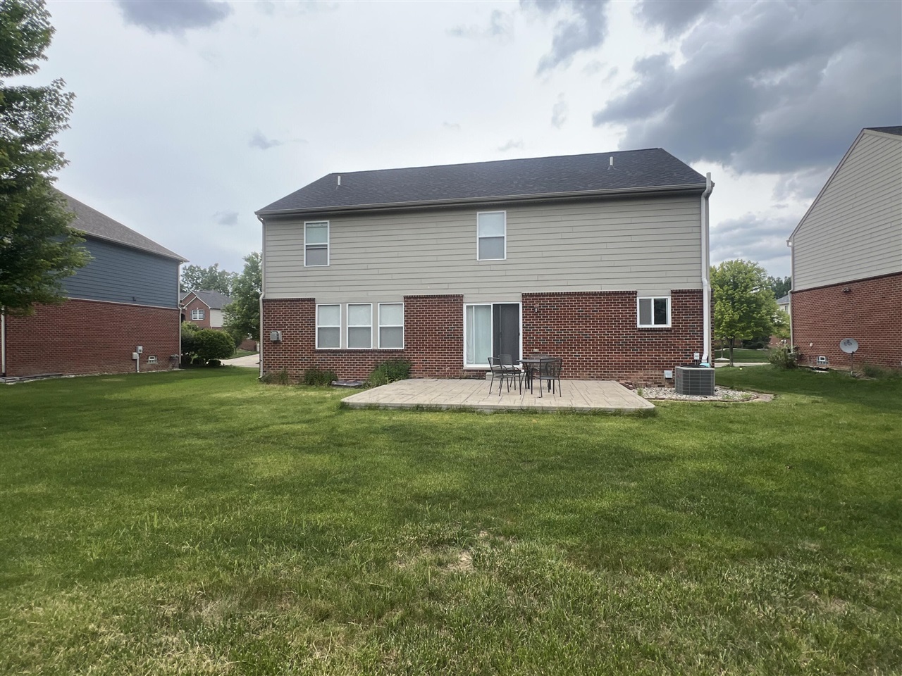 24668 Thatcher Drive Property Photo 3