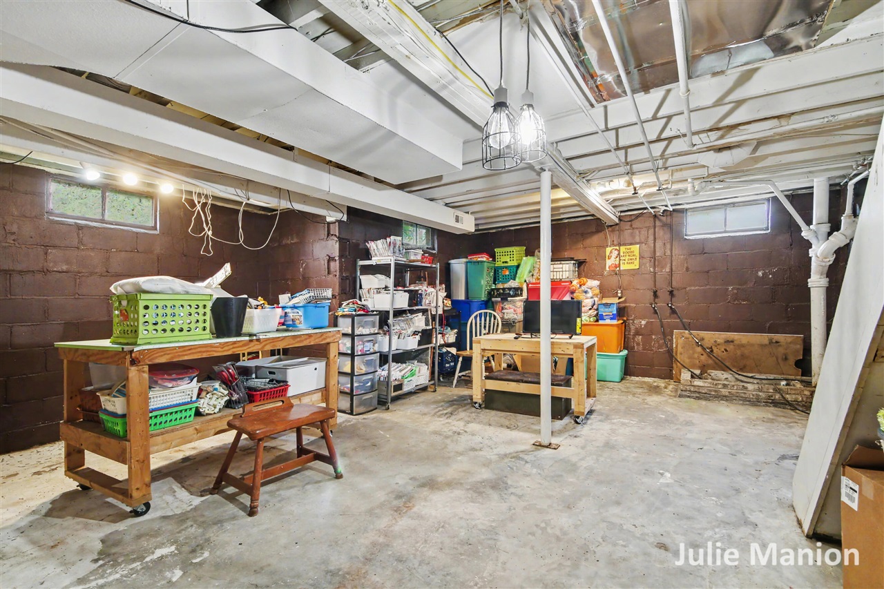 1829 Delwood Avenue Property Photo 16