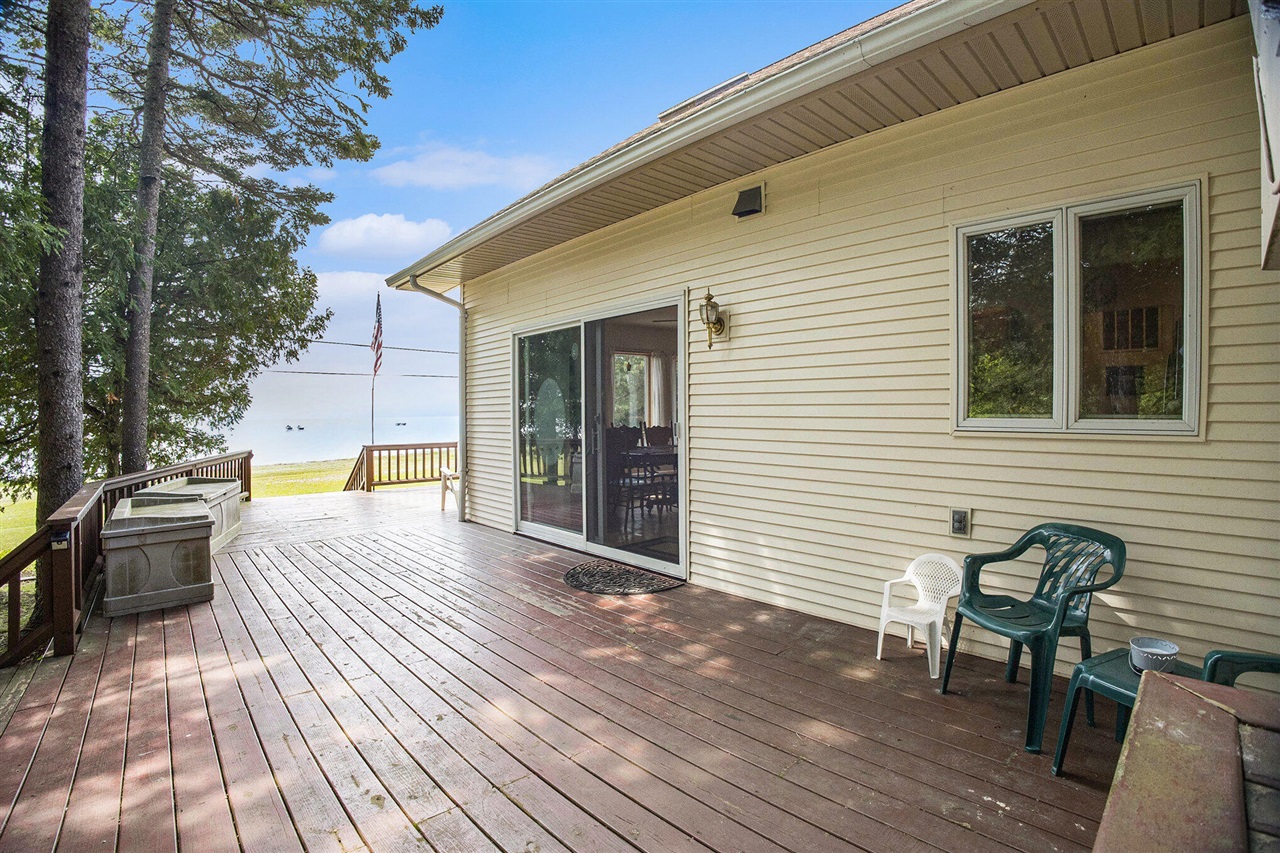1445 Us-2 Property Photo 35