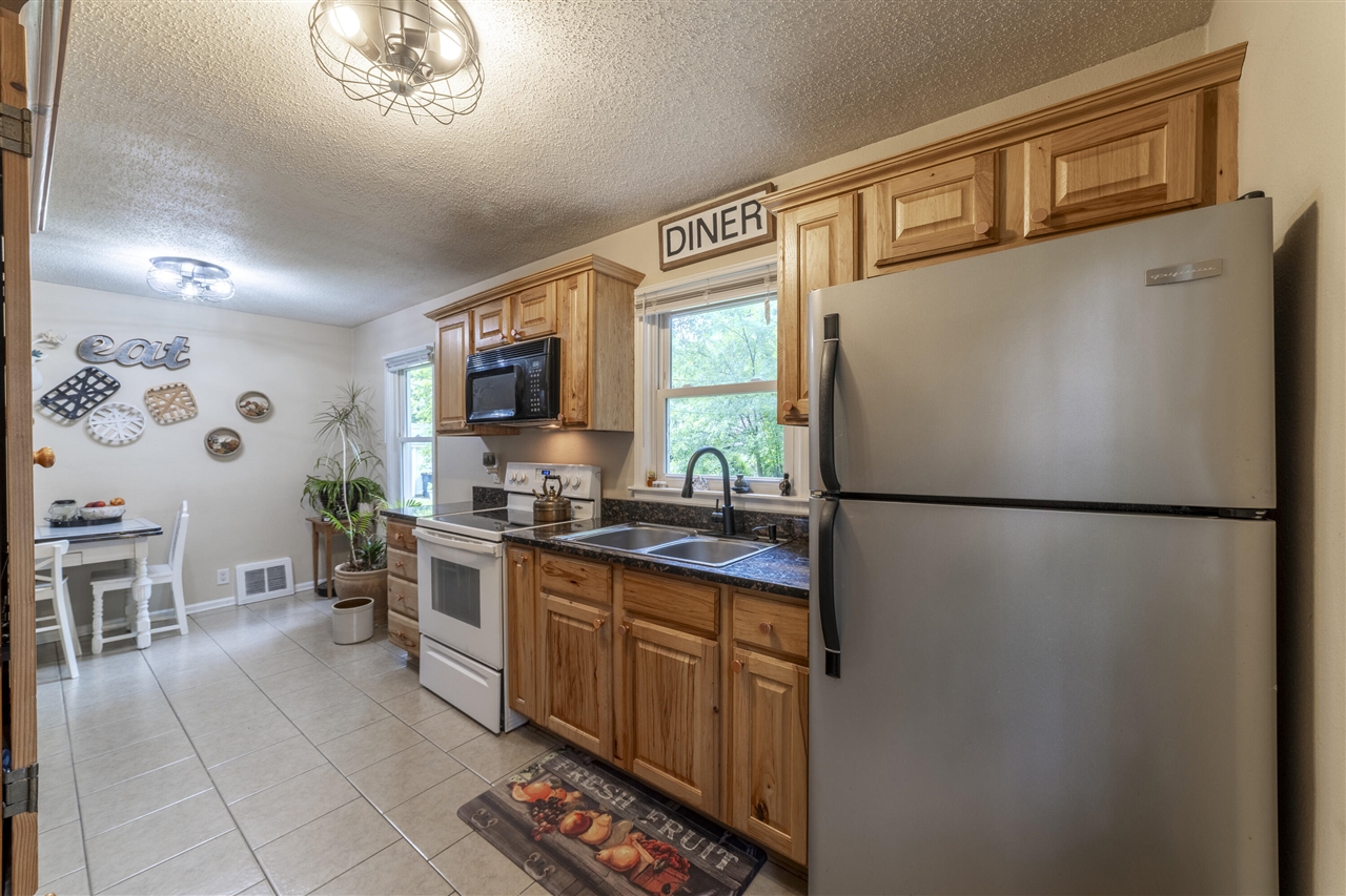 1148 Lavette Avenue Property Photo 17