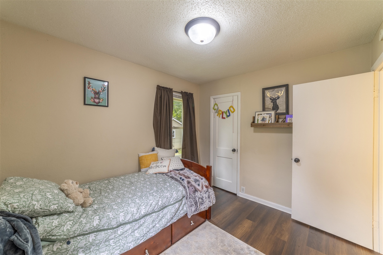 1148 Lavette Avenue Property Photo 25