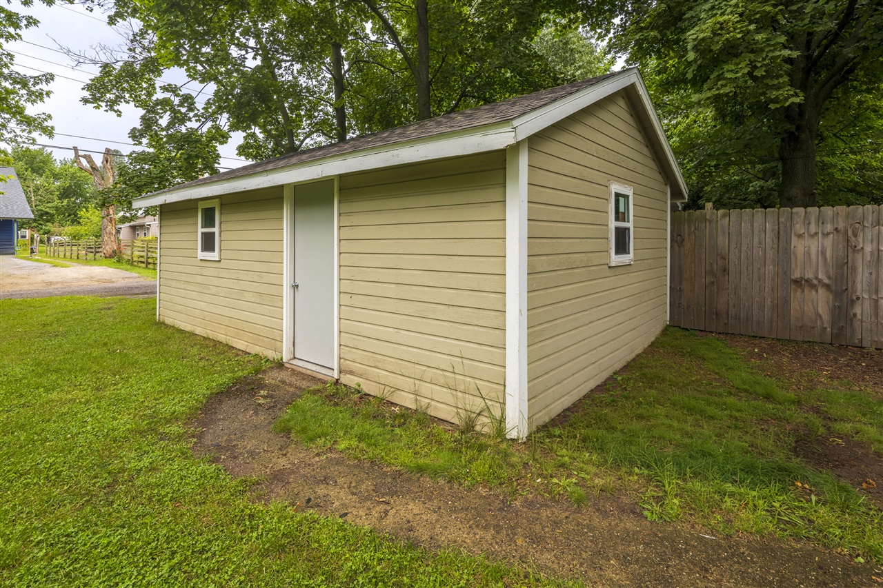 1148 Lavette Avenue Property Photo 29