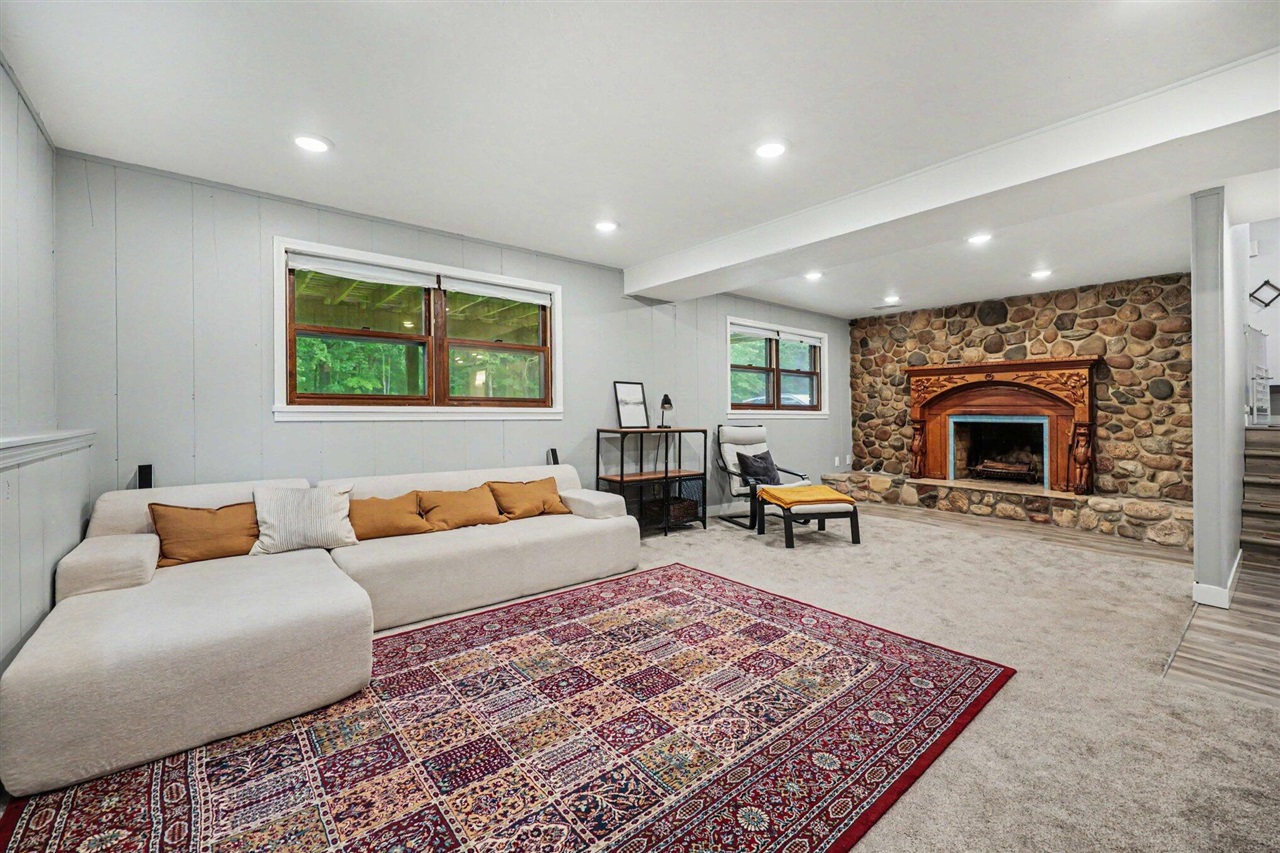 3920 Simonelli Road Property Photo 16