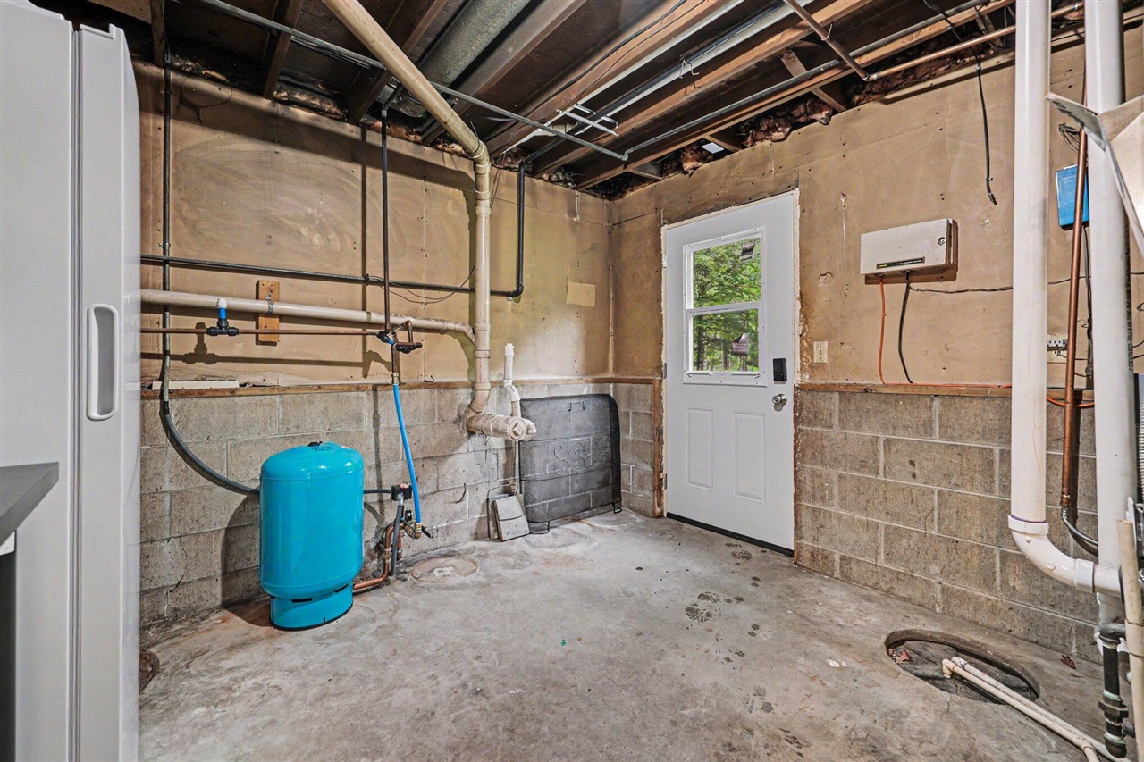 3920 Simonelli Road Property Photo 21