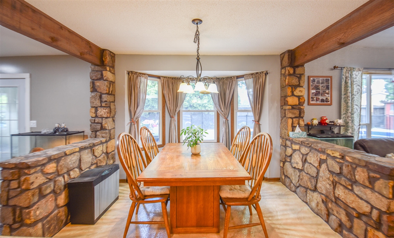 17 Linda Lane Property Photo 17