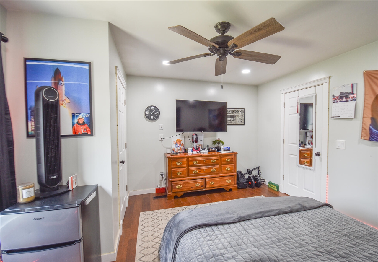17 Linda Lane Property Photo 42