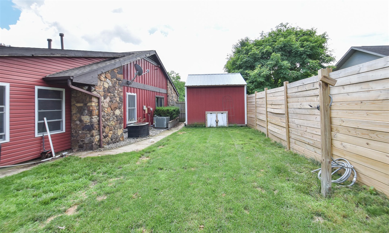 17 Linda Lane Property Photo 52