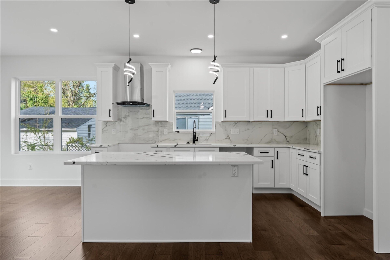 35655 Joy Road Property Photo 15