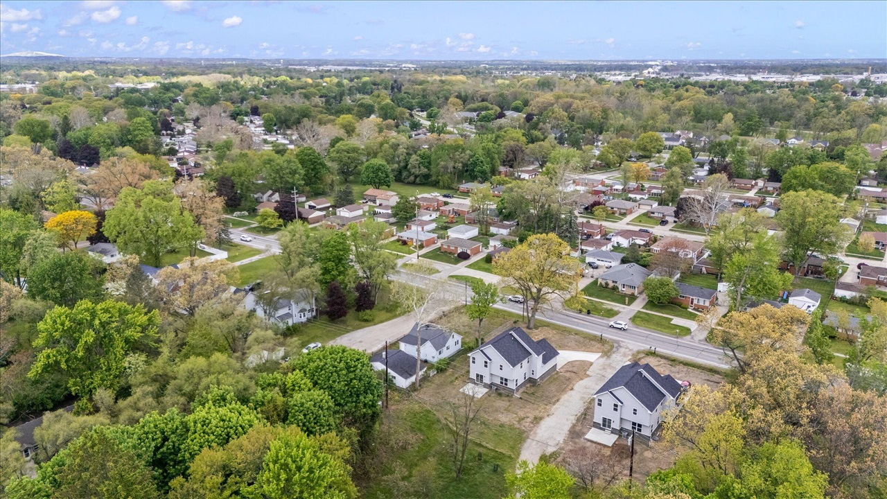 35655 Joy Road Property Photo 41