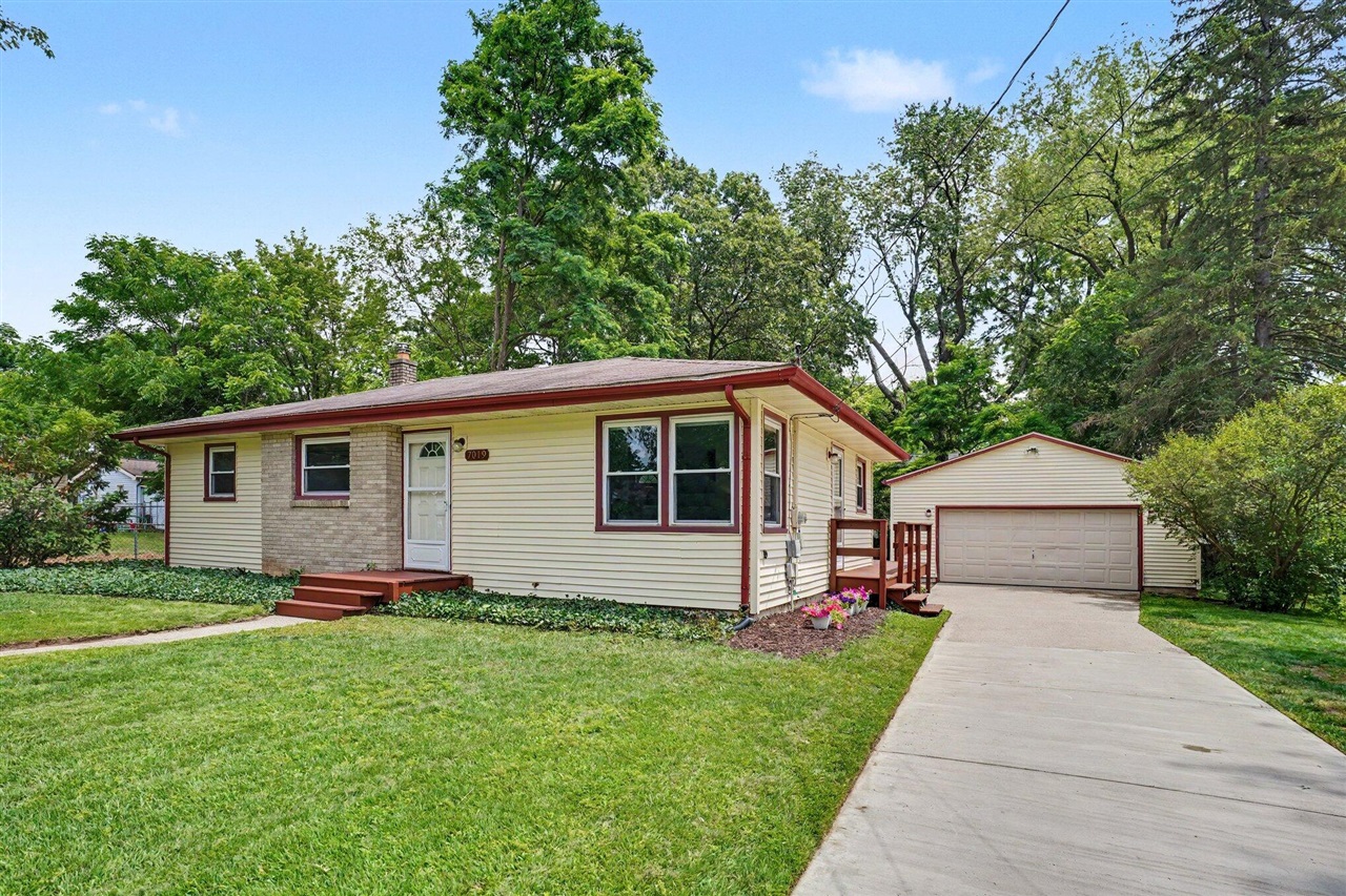7019 Wrenbury Street Property Photo 1