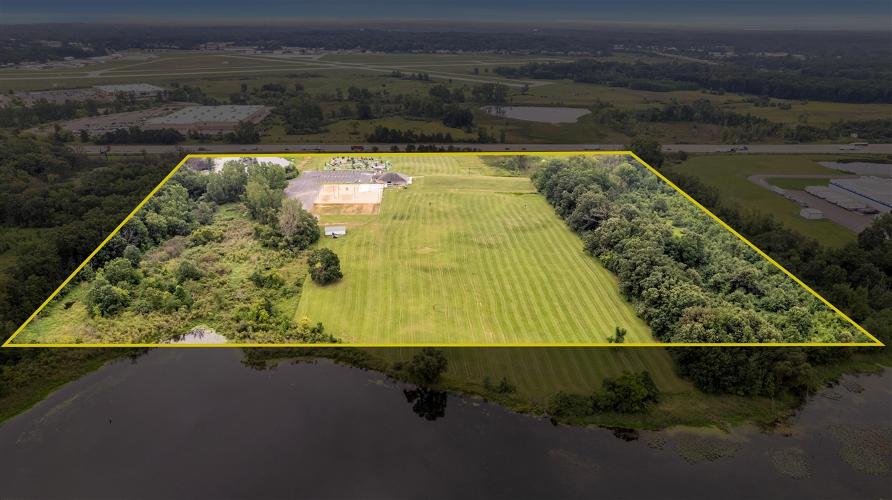 3600 Wayland Drive Property Photo 4