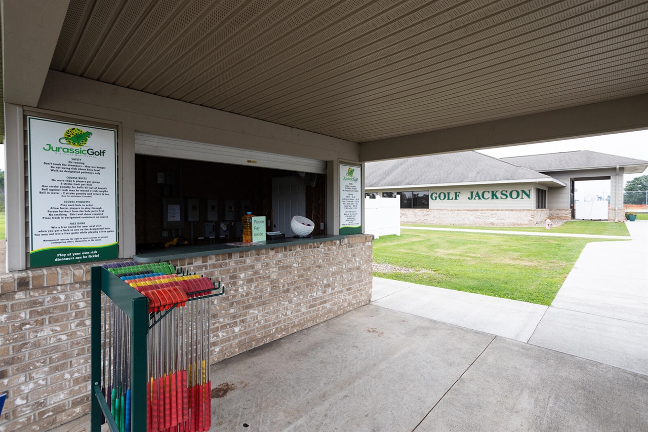 3600 Wayland Drive Property Photo 7