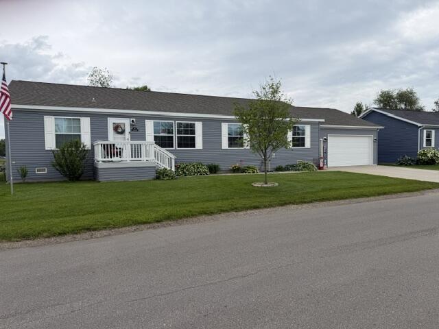 3688 Hollyfield Drive Property Photo 1