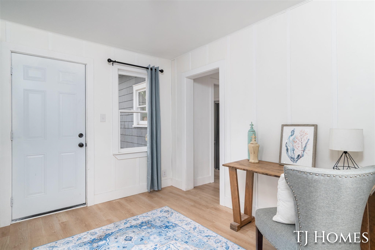 1031 Ada Avenue Property Photo 15