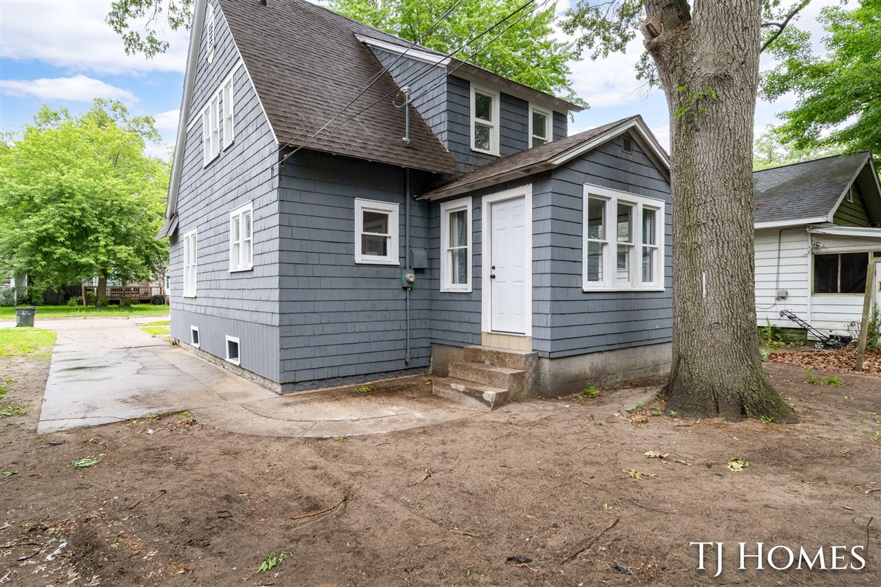 1031 Ada Avenue Property Photo 35