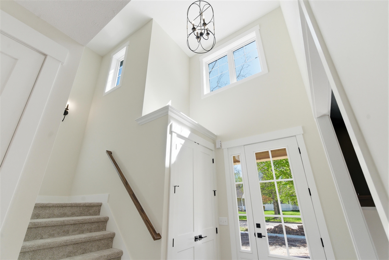 9933 Honey Creek Trail Property Photo 7
