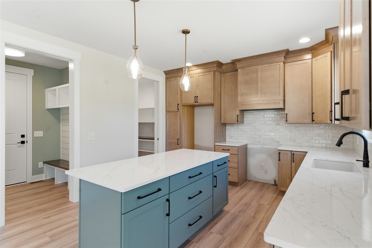 9933 Honey Creek Trail Property Photo 16