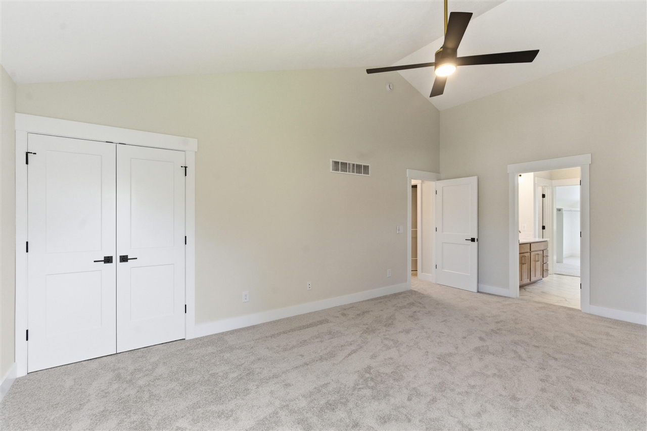 9933 Honey Creek Trail Property Photo 28