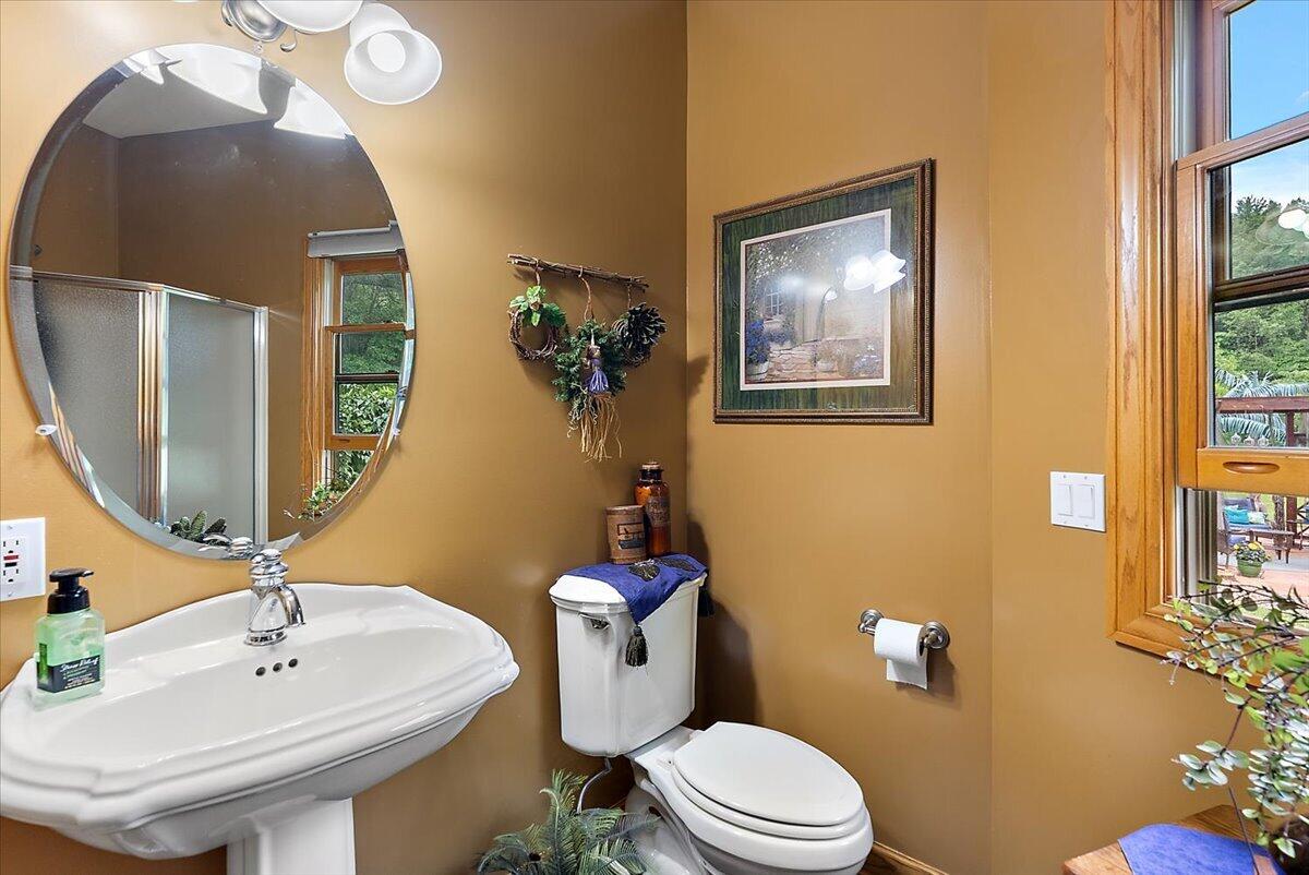 8236 Alpine Avenue Property Photo 30