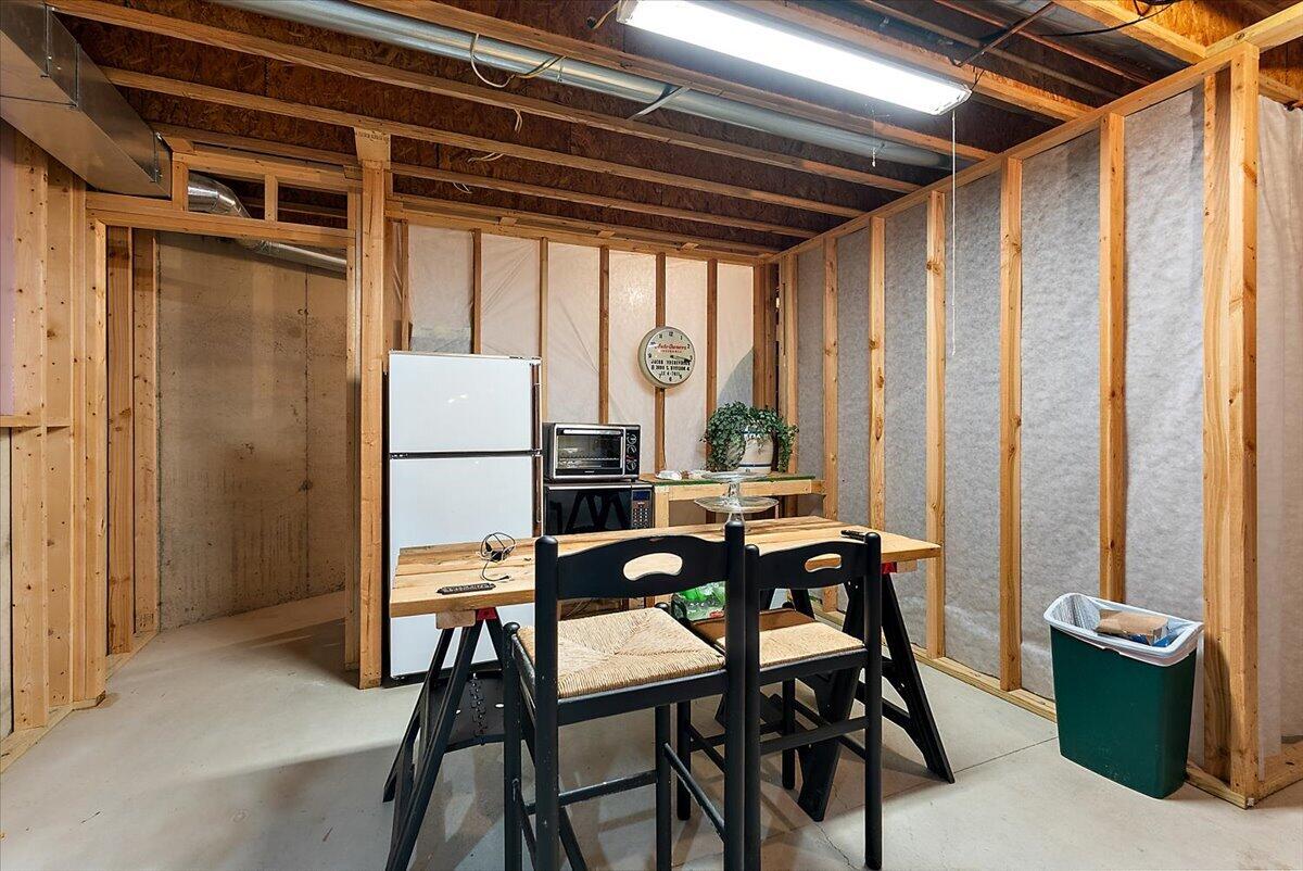 8236 Alpine Avenue Property Photo 61