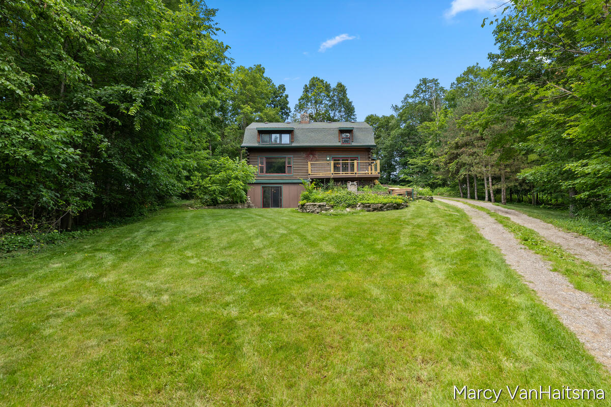 5837 Warner Street Property Photo 4