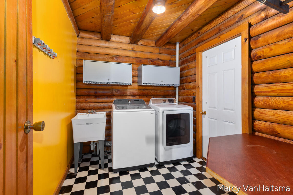 5837 Warner Street Property Photo 23