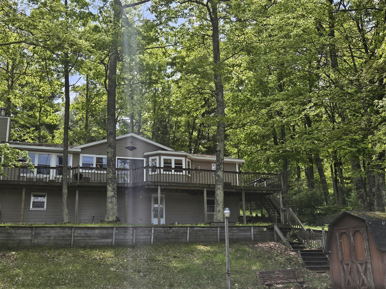 8862 W Rainbow Lake Drive Property Photo 1