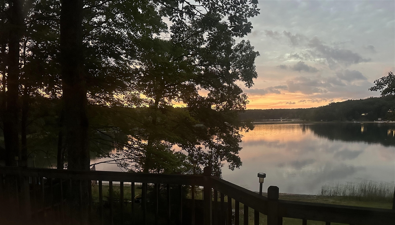 8862 W Rainbow Lake Drive Property Photo 4