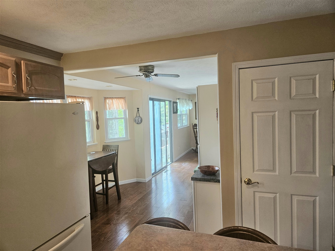 8862 W Rainbow Lake Drive Property Photo 18