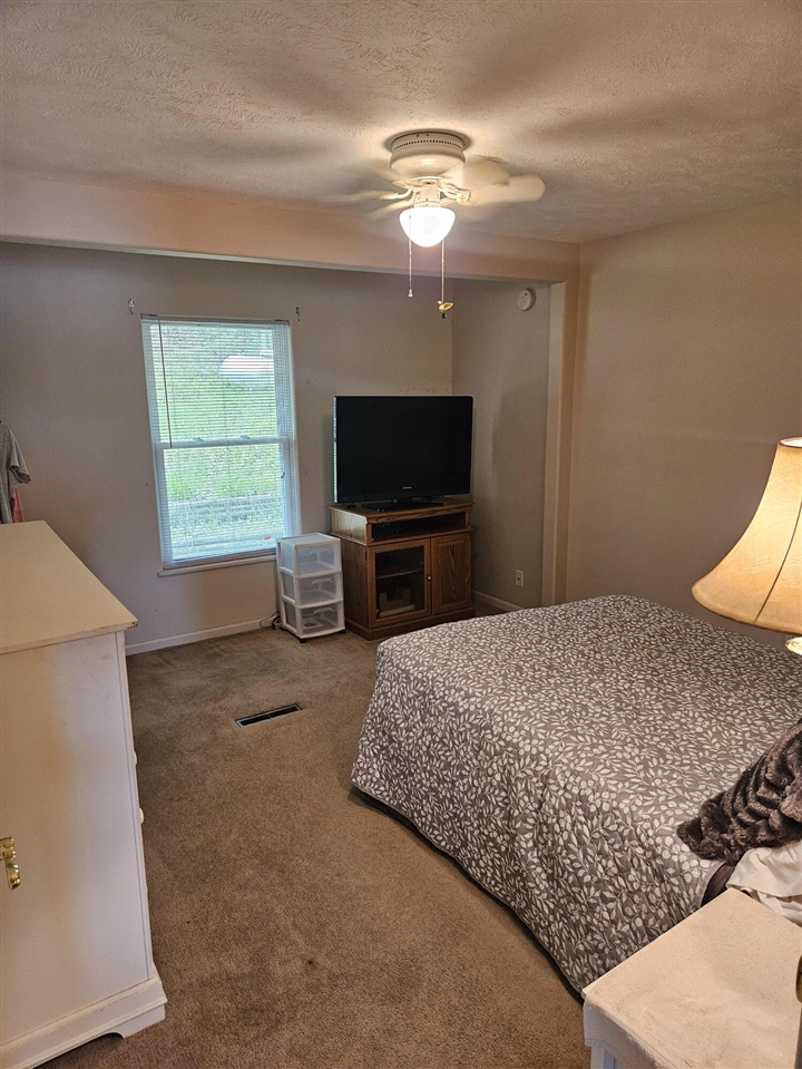 8862 W Rainbow Lake Drive Property Photo 22