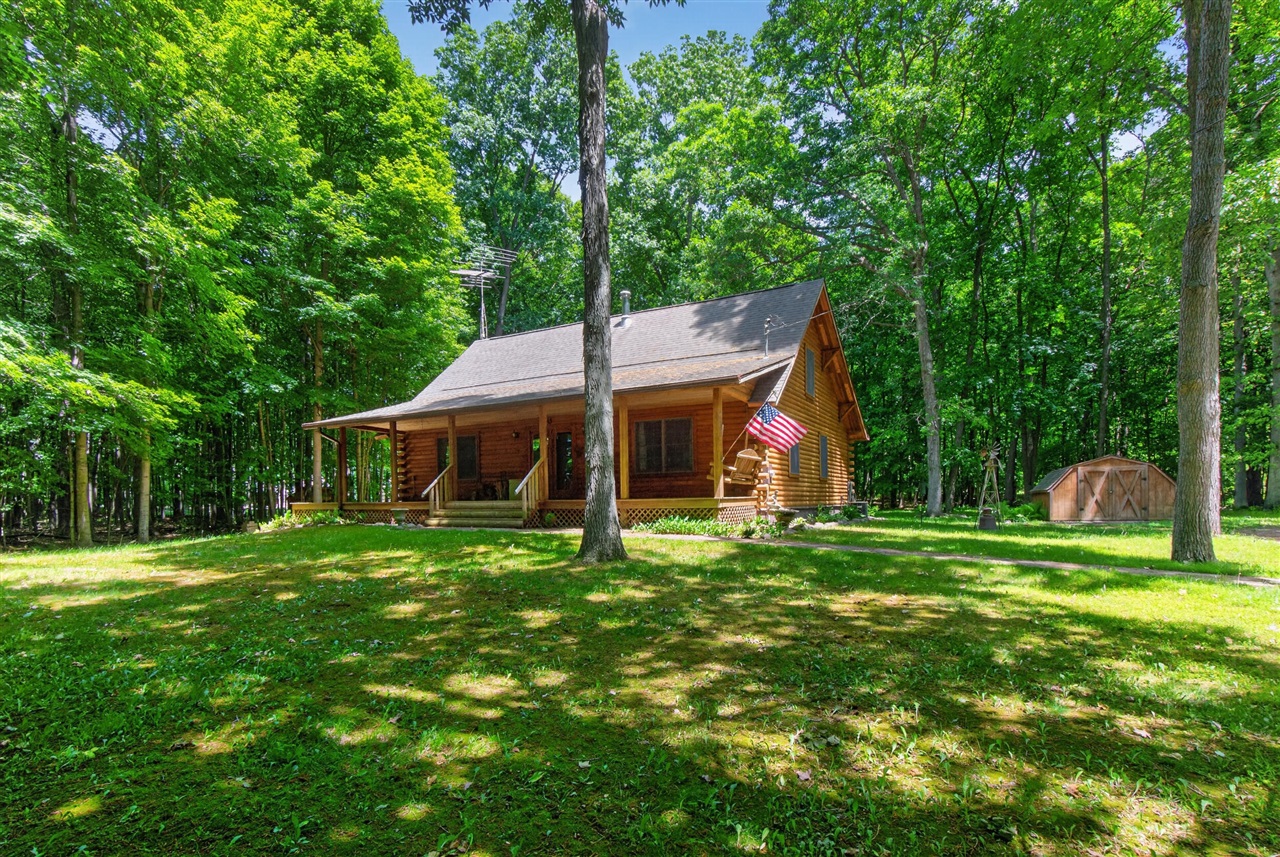 7789 Thorne Road Property Photo 1
