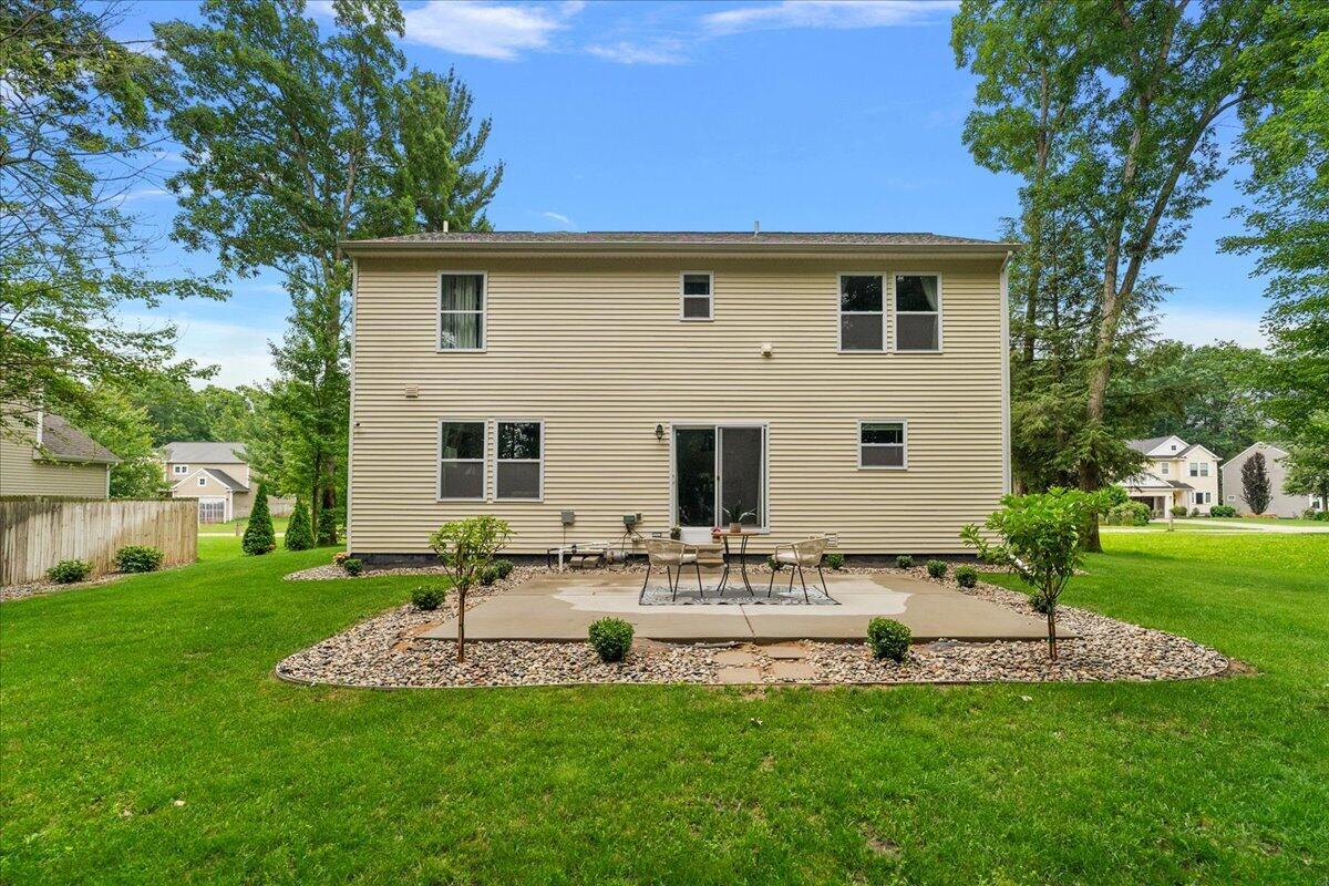 14455 Manor Road Property Photo 5