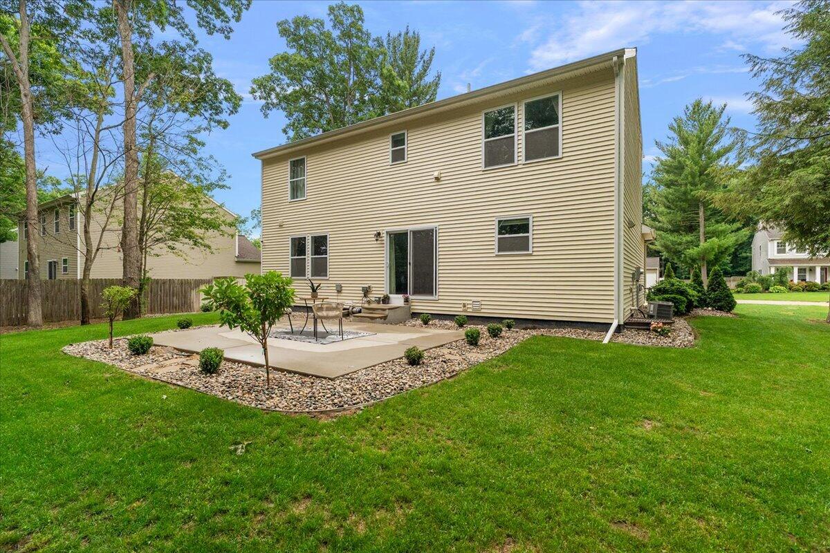 14455 Manor Road Property Photo 6