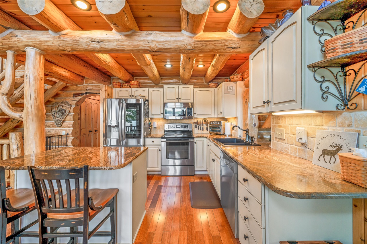 14948 17 Mile Road Property Photo 15