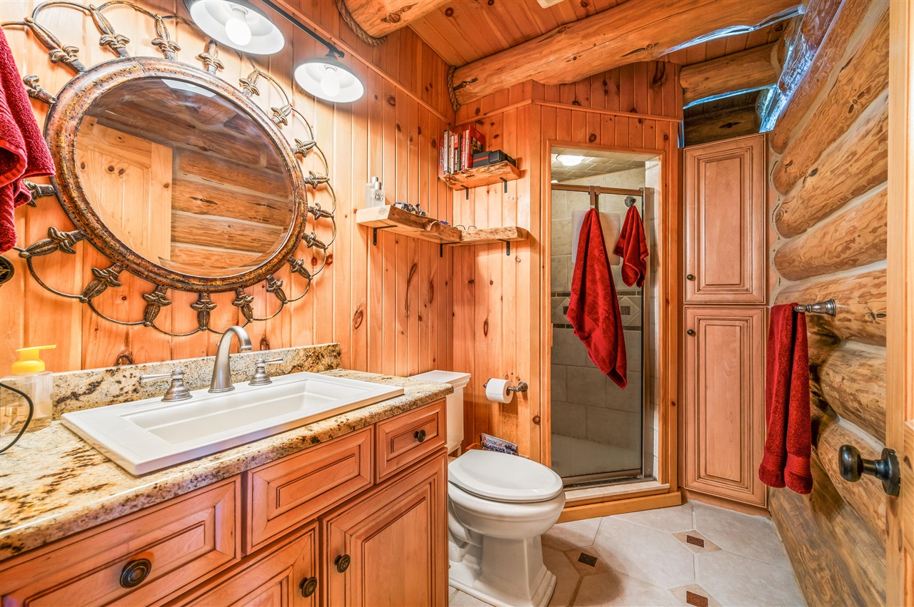 14948 17 Mile Road Property Photo 34