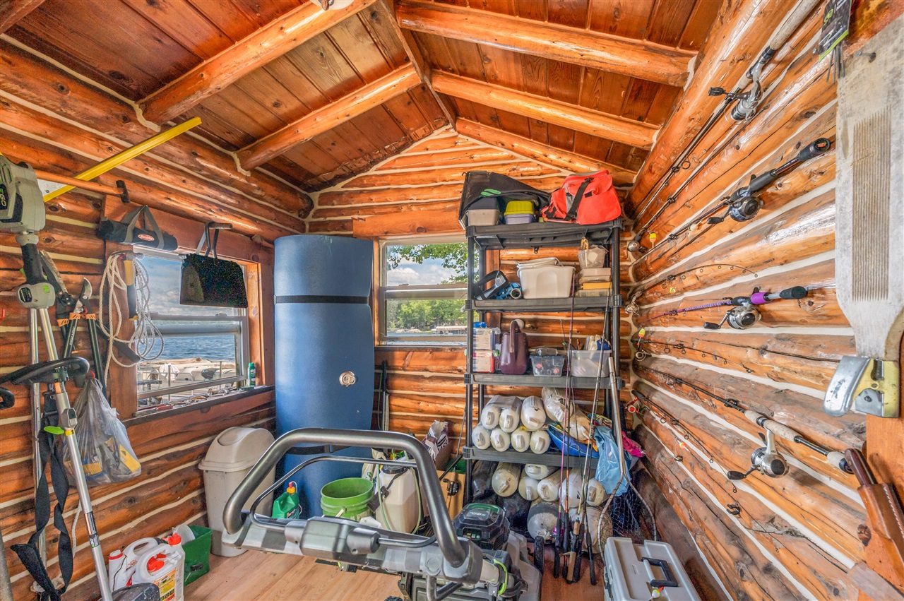 14948 17 Mile Road Property Photo 52