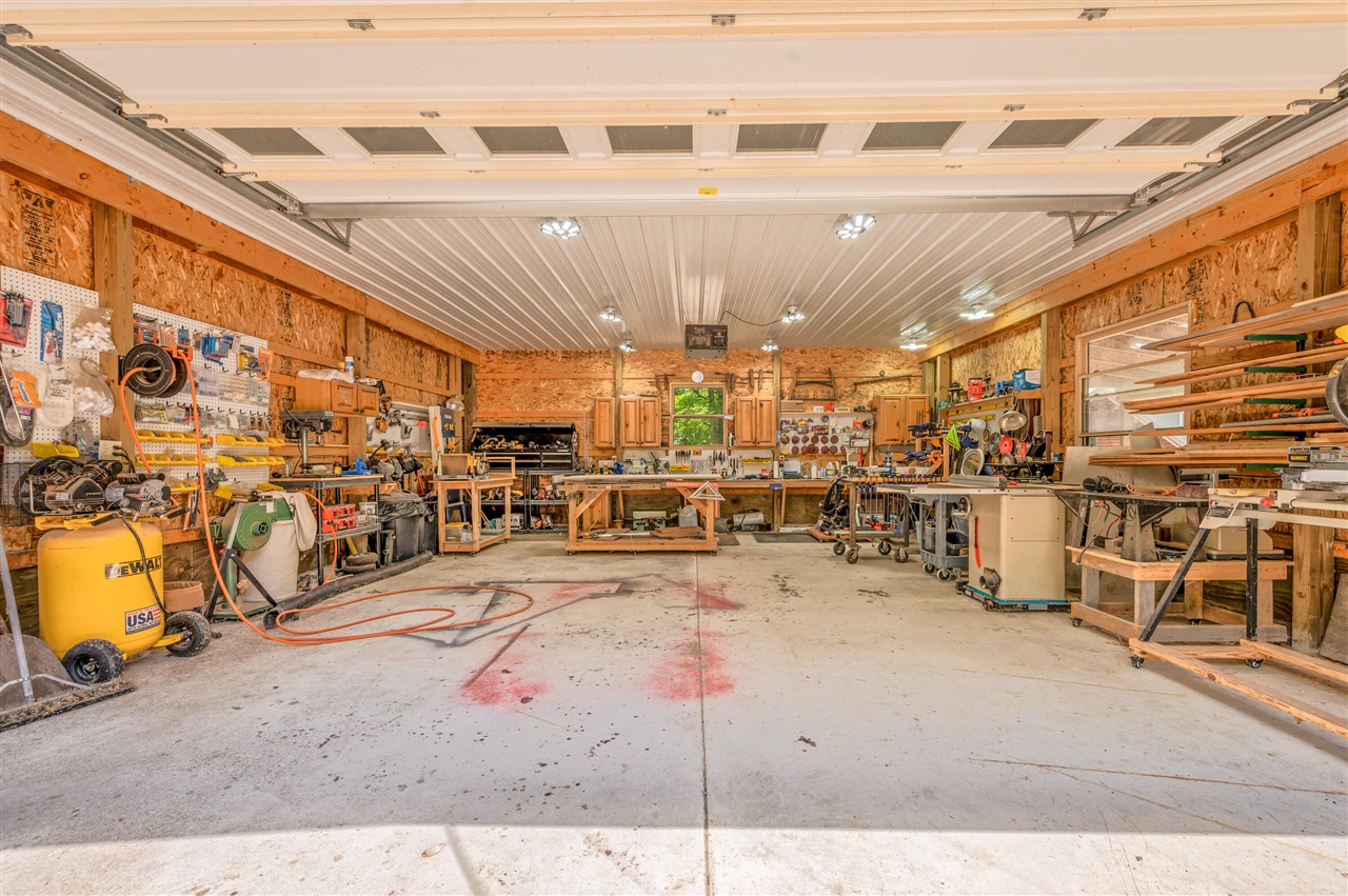 14948 17 Mile Road Property Photo 60