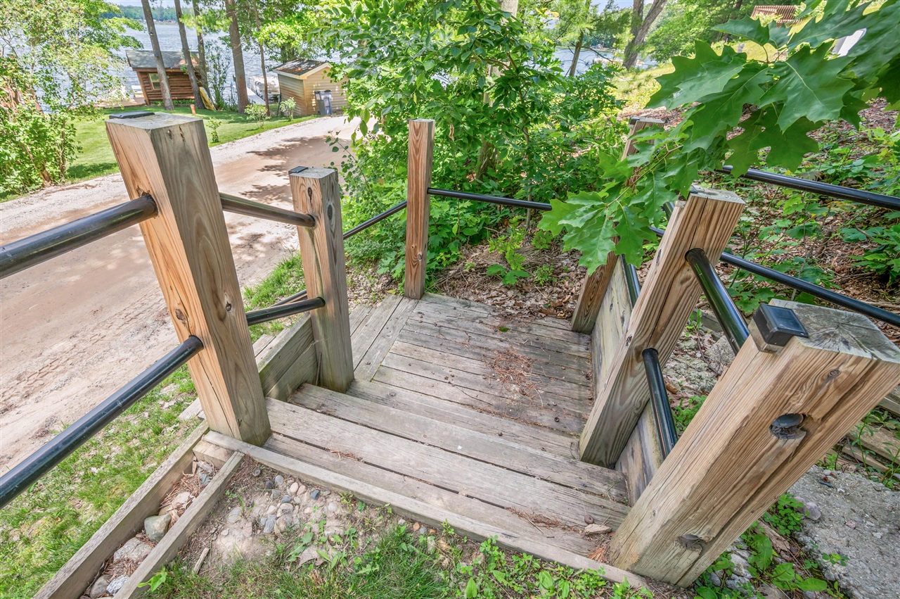 14948 17 Mile Road Property Photo 62