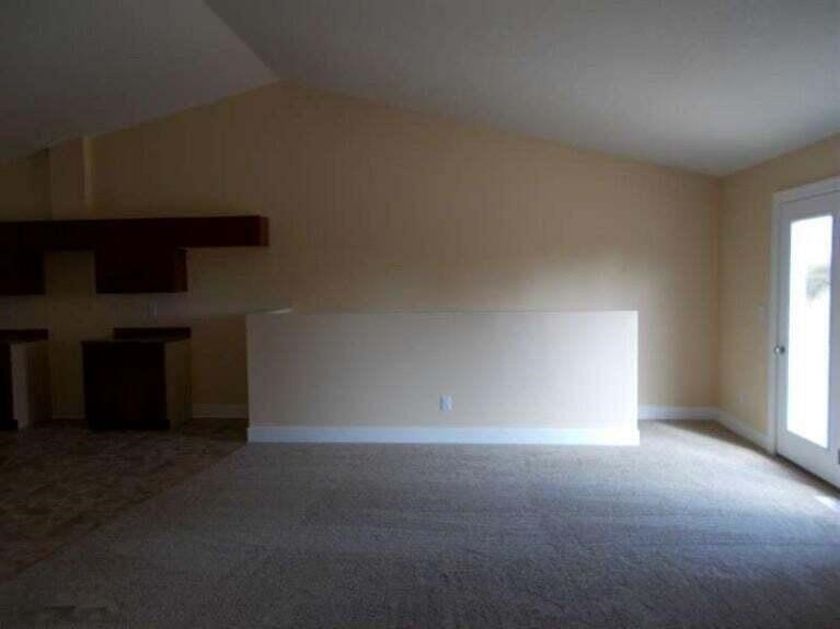 212-214 Taylors Court Property Photo 3