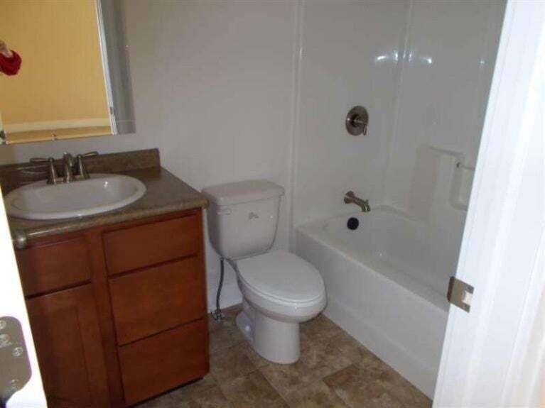 212-214 Taylors Court Property Photo 7