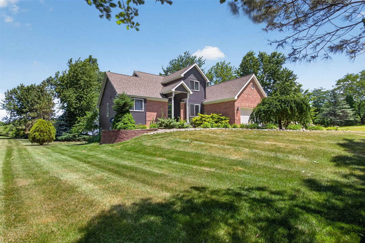 7448 Reed Road Property Photo 1