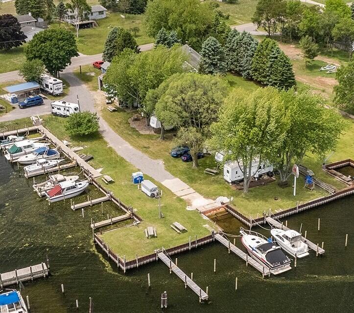 846 S Lakeshore Drive Property Photo 1