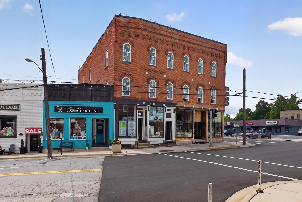 101 Monroe Street Property Photo 7